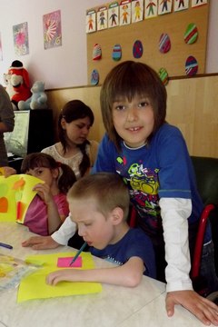 9-летний мальчик из Днепропетровска помогает сиротам и инвалидам, организовывая благотворительные ярмарки и концерты