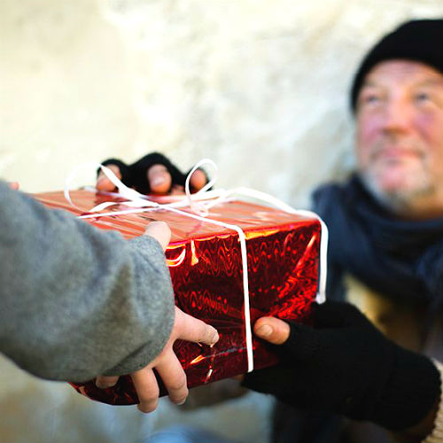Рождественское поздравление бездомных
